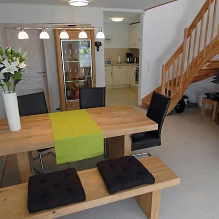 Sea Pine Comfortable