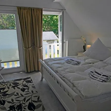 Sea Pine Comfortable